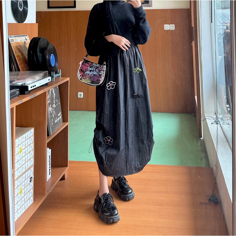 MOIZ PARACHUTE BY BOONAA | PARACHUTE SKIRTS PANTS CARGO | CELANA PARASUT PEREMPUAN | ROK PARASUT PEREMPUAN